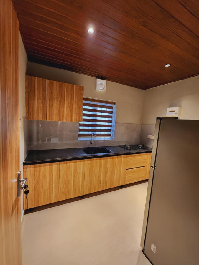 Hotel Muziris Manor Residency à Kochi Extérieur photo